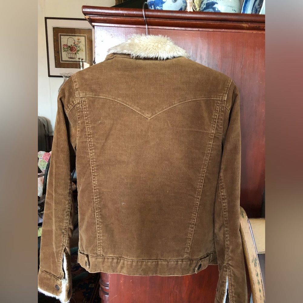 Earl Jean y2k Brown Corduroy Jacket with sherpa Lining from Barney’s NY Co-op. - Picture 3 of 5